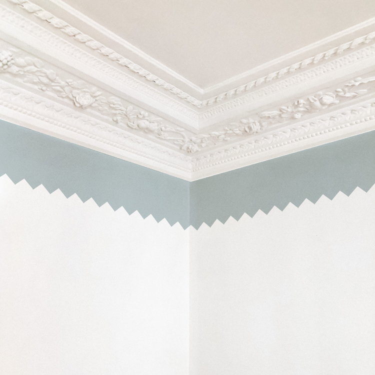 FRISE CRANTÉE bleu pastel