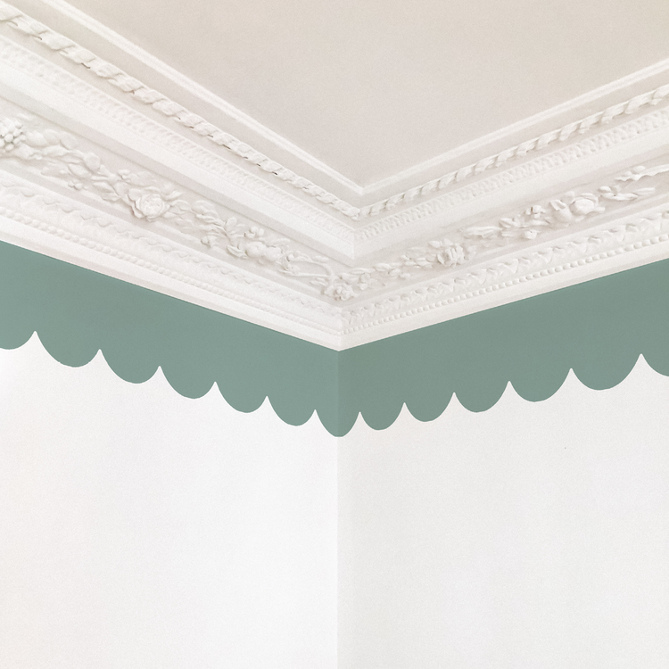 FRISE FESTONNÉE vert céladon