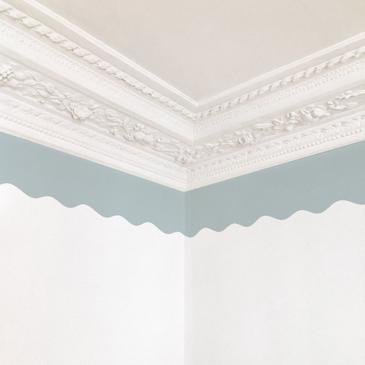 FRISE ONDULÉE bleu pastel