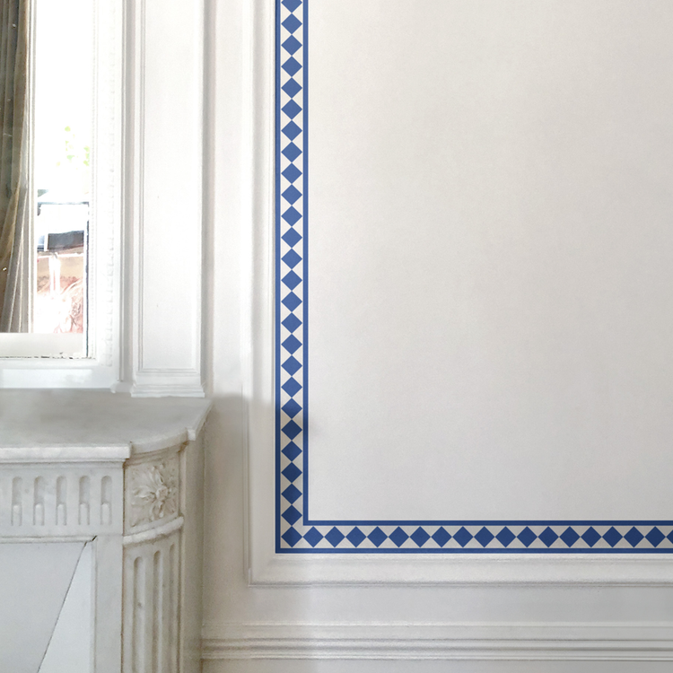 GALON ARLEQUIN losanges bleus sur fond blanc